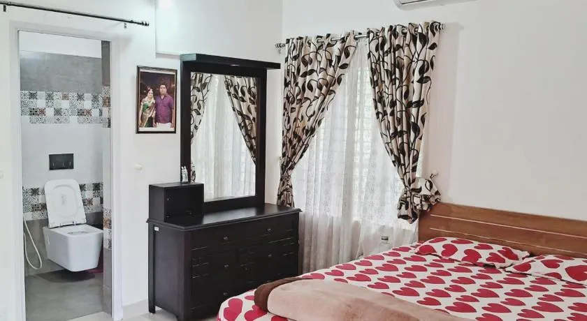 Love Villa - Image 1