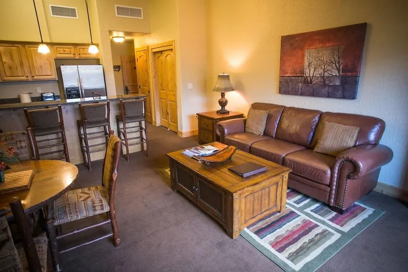 Large Condo, Steps Away from Canyons Village - Image 1