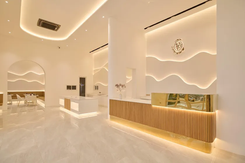 Mont Fleur Hotel - Image 1