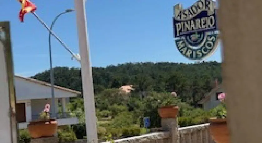 Hostal Restaurante Pinarejo - Image 1
