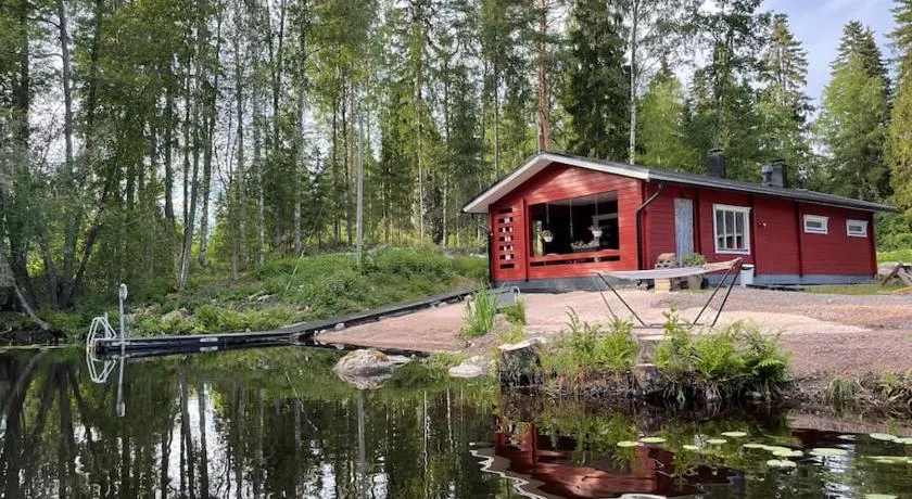 Katiskosken joenrantamökki - Image 1