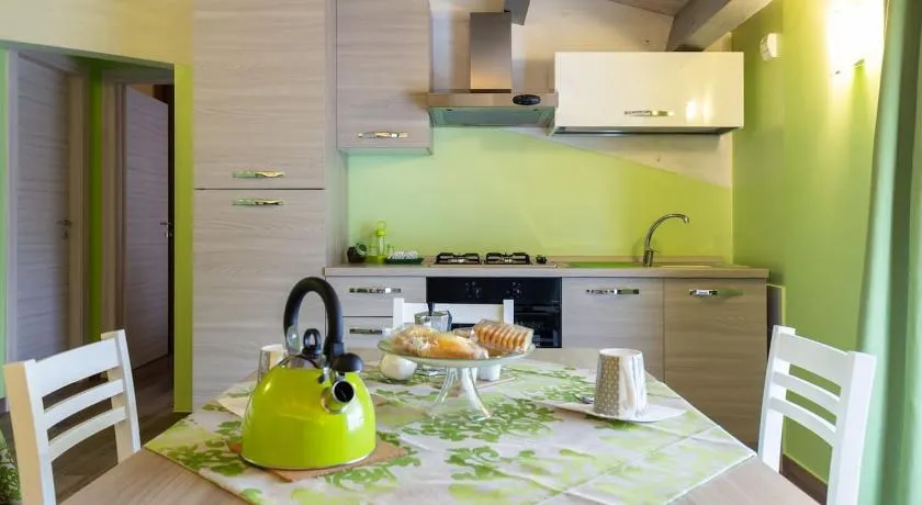 Il Sopracciglio Suites - Red Suite - Image 1