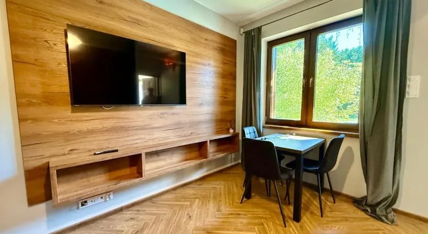 Urokliwy apartament położony na terenie Ośrodka Jeździeckiego Bilcza, 14 km od centrum Kielc - Image 1