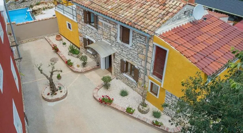 Holiday Home Mandula - Image 1