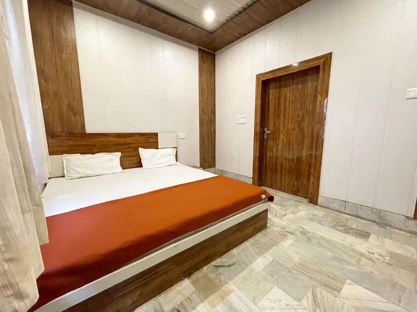 Hotel O Bishnoi Hotel - Image 1