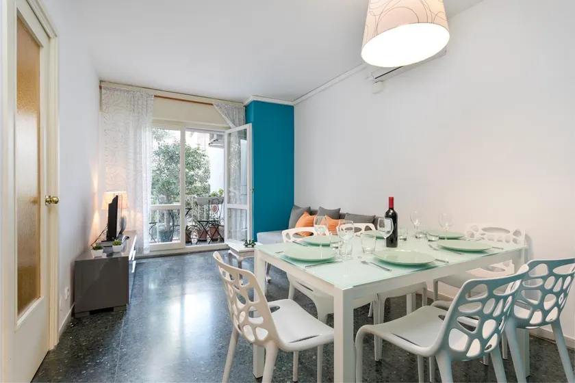 Charmoso apartamento ao lado do parque Gaudí Güell. - Image 1