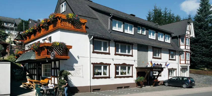 Hotel Haus Christel - Image 1
