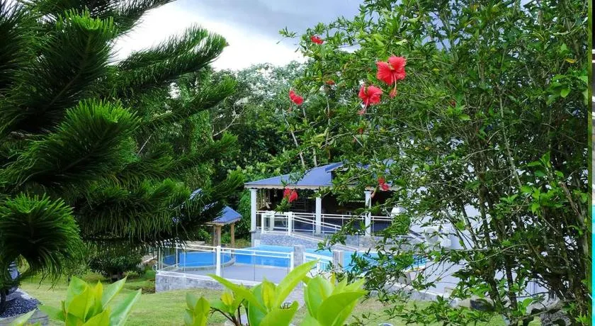 Appartement spacieux avec jardin et piscine à Lamentin, 97 m² - Image 1
