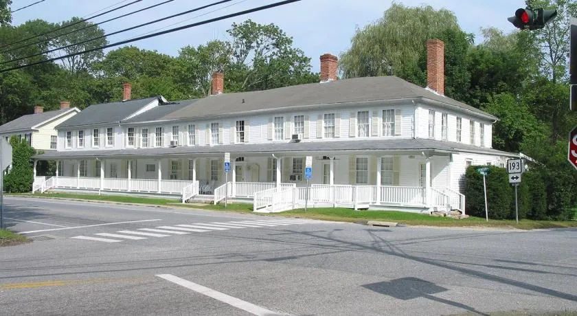 The Cottage House - Image 1