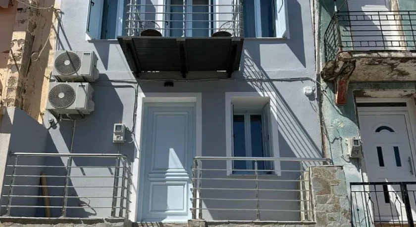 Plomari Grey house Casa Peppe - Image 1