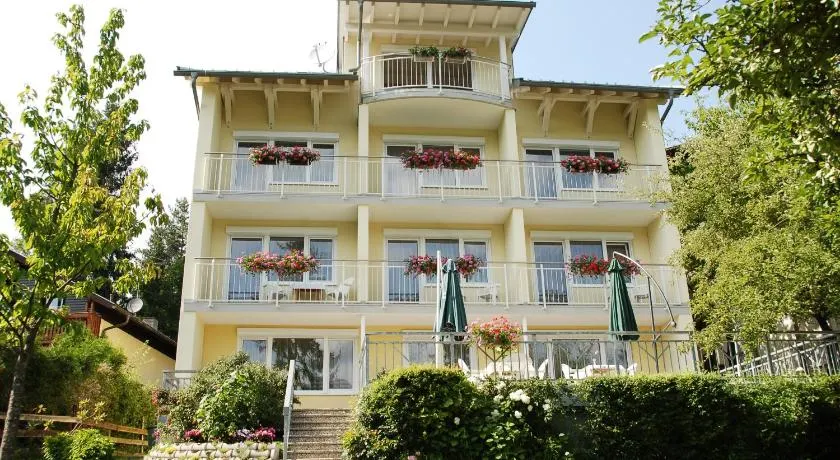 Pension Sonnblick - Image 1