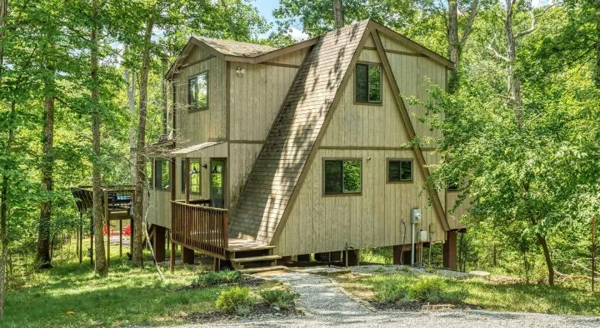 Lakefront Chalet w/ Fire Pit - Image 1