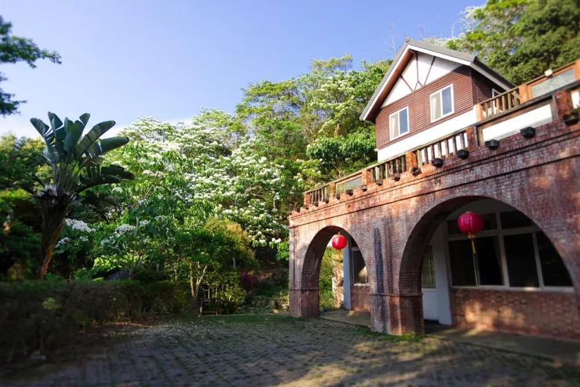 Futen Villa - Image 1