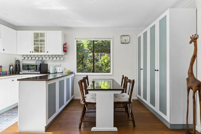 Family Home with Garden in Katoomba - Image 1