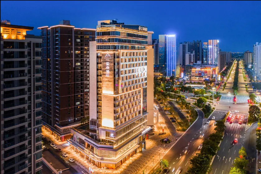 Atour Hotel Zhongshan North Station V-PARK Plaza - Image 1