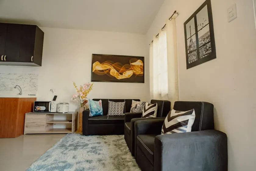 Beautiful 2-Bedroom Townhouse in Panglao Island - Image 1