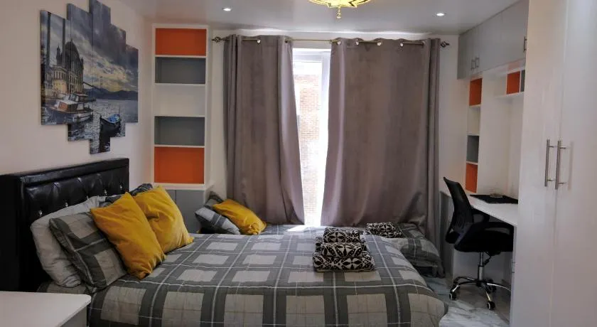Tina guest house - Image 1