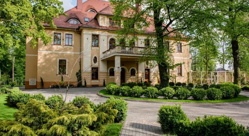 Pałac Ogrodowa - Image 1