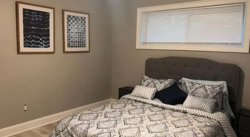 Cheerful 3-bedroom home - Image 1