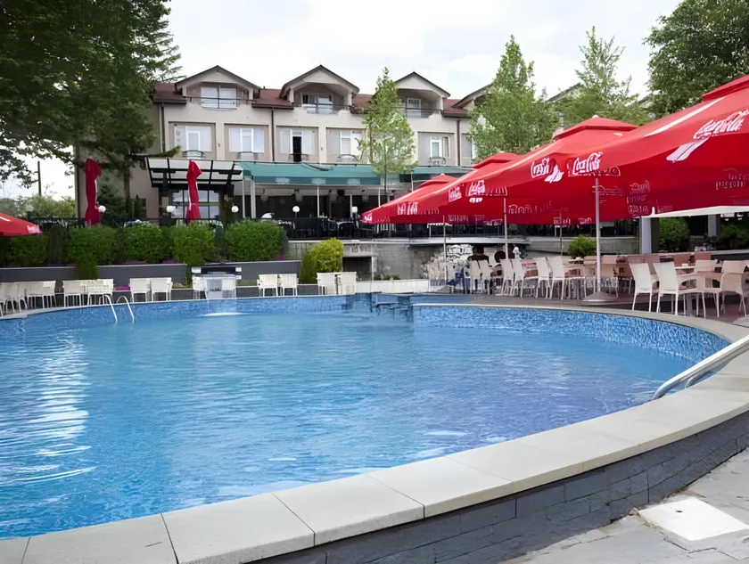 Romantique Veles Hotel - Image 1