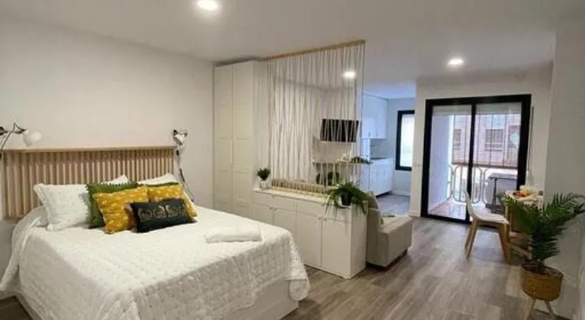Apartamento Verde en Sotogrande - Image 1