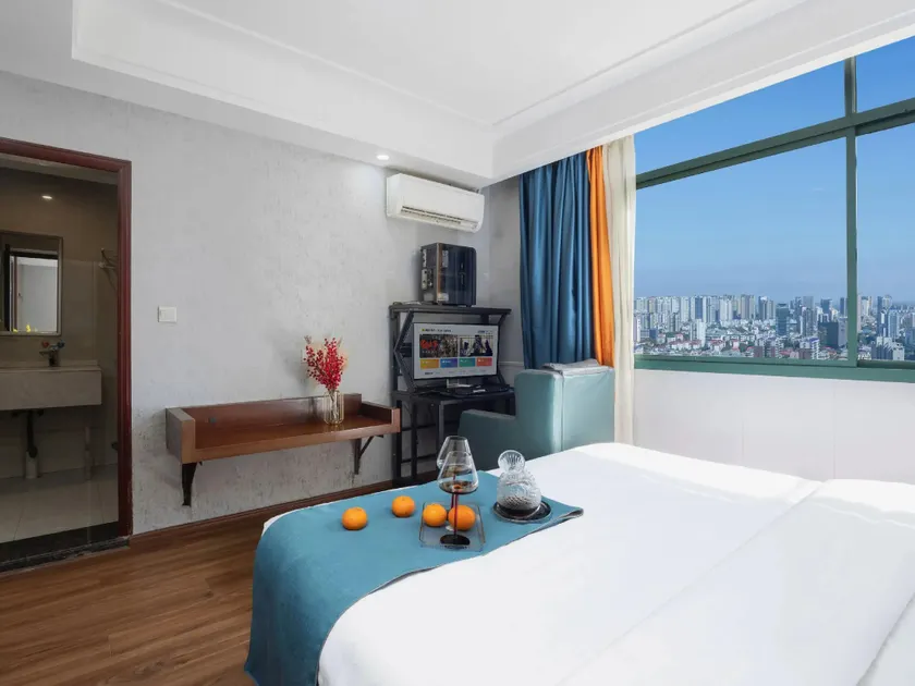 Huxingwan Hotel - Image 1