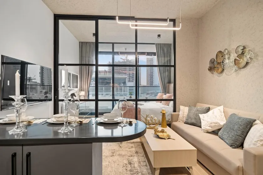 Luxury London style studio-loci residences - Image 1