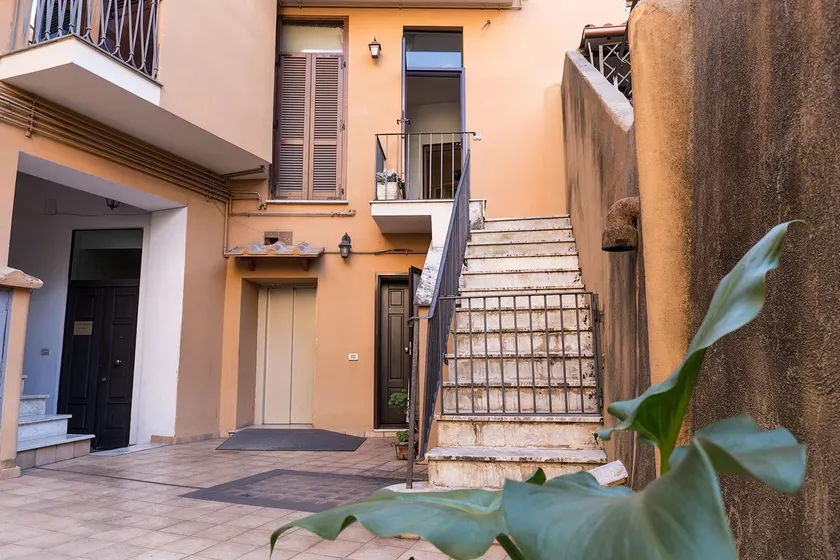 Sant'Angelo Apartments - Image 1