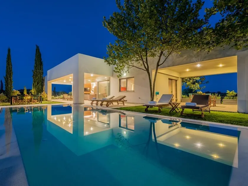 Villa Verano - Private Heated Pool - Image 1