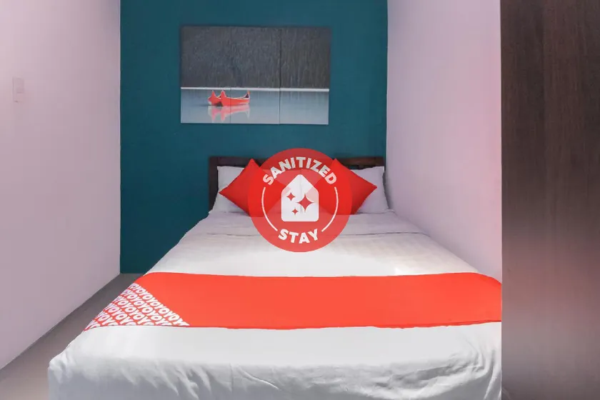 Melbourne Suites - Image 1