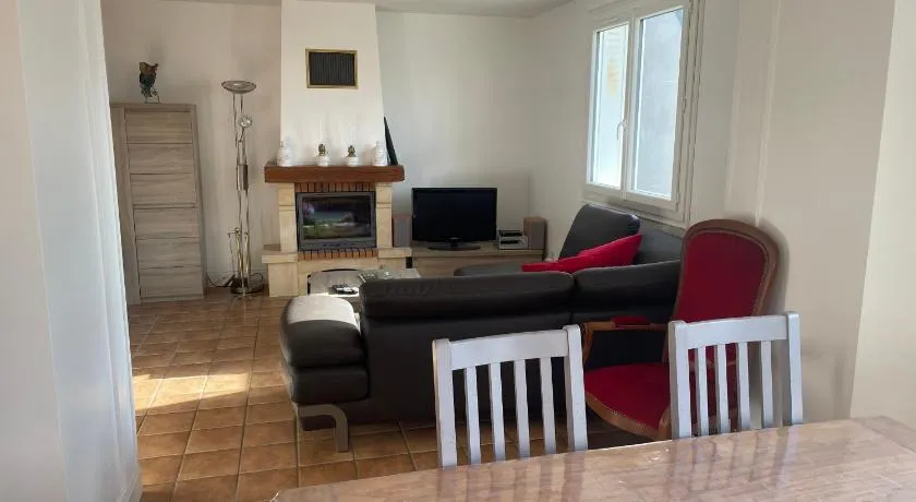 Gîte des Buis - Image 1