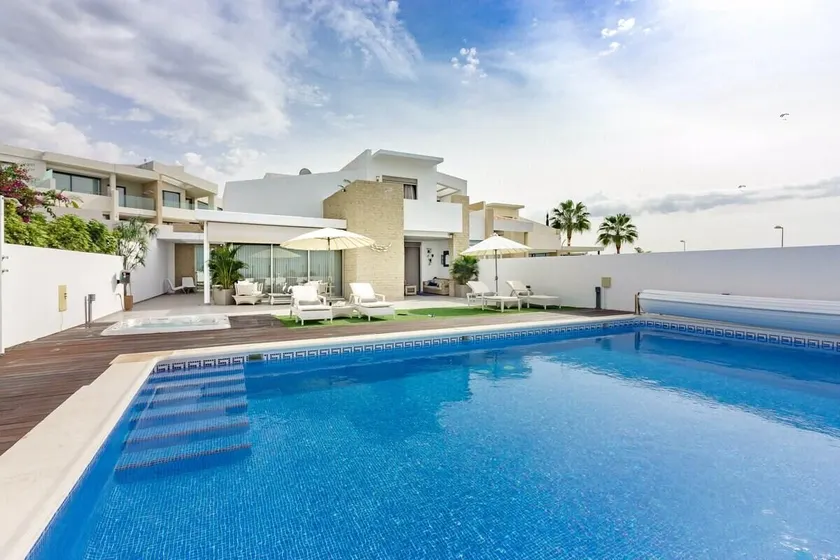 Villa White Whale | The Pearl of La Caleta - Image 1