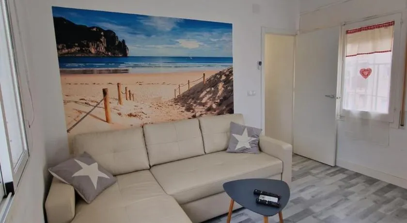 Apartamentos daurada calafell - Image 1