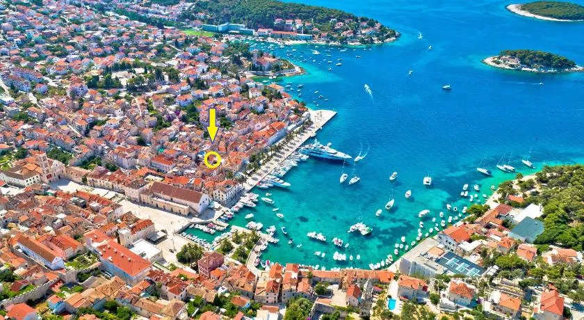Mandina Riviera - ZF Hvar - Image 1