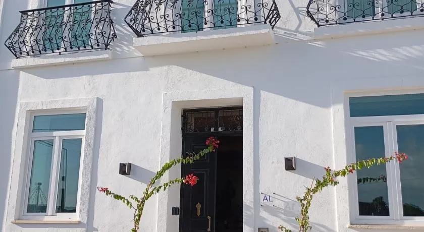 Villa Sado - Image 1