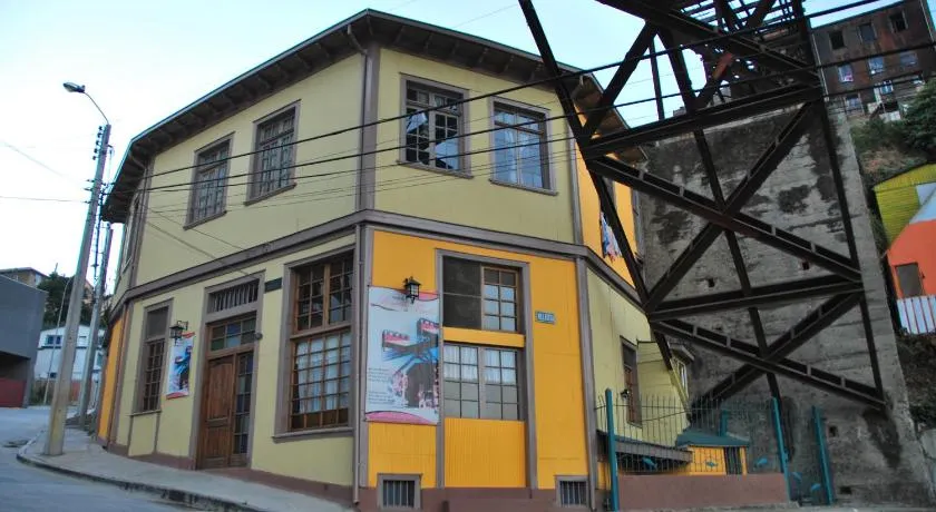 Hostal Recuerdos de Familia - Image 1