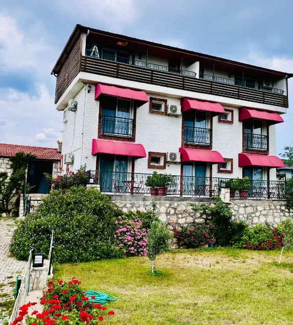 Satsuma Butik Otel - Image 1