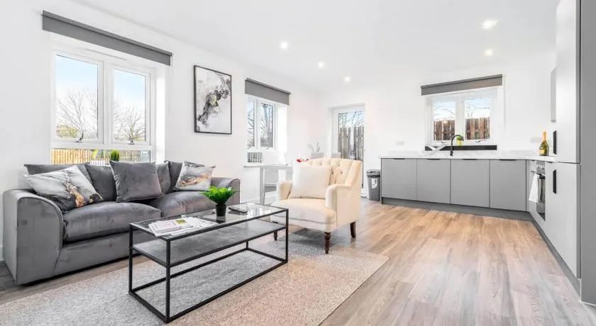 The Marsons Collection - 2 Bedrooms Apartment - Balcony - Secure Parking - 1MC - Image 1