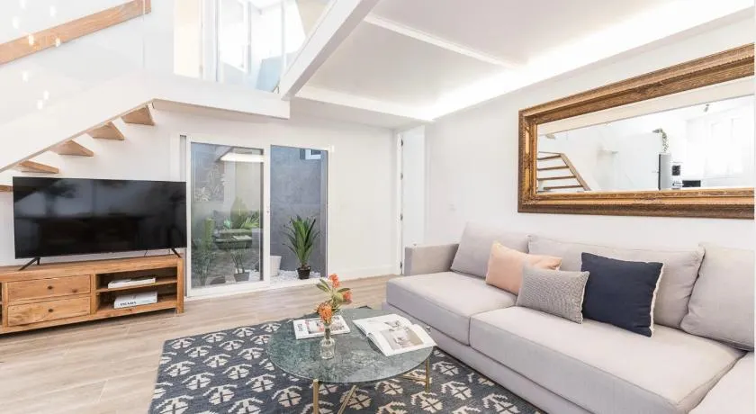 dPLACE To Be - Luxury apartments in Barrio de Salamanca - Image 1