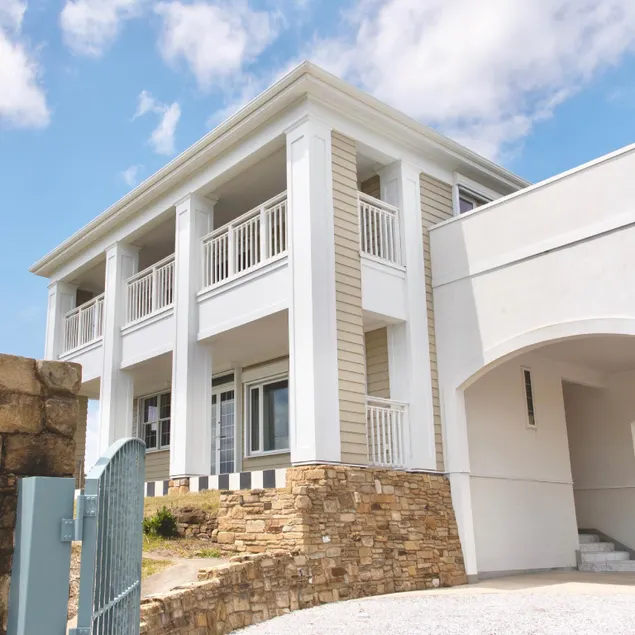 A Luxurious Resort Near the Beach  Resort Villa Costa Branca - Image 1