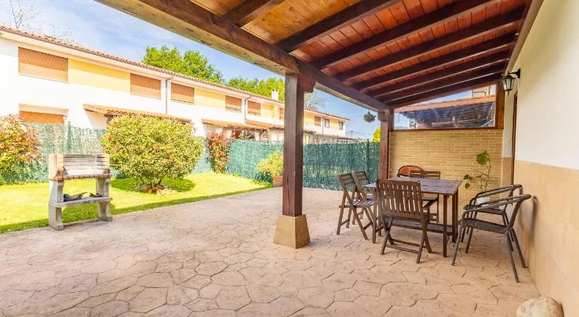 La Pérgola de Santillana del Mar - Image 1