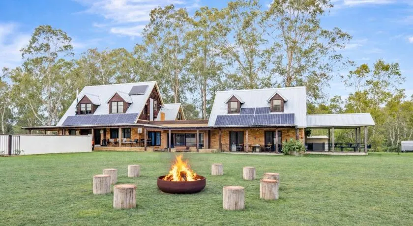 Standen Manor, Hunter Valley Country Estate & Stables - Image 1