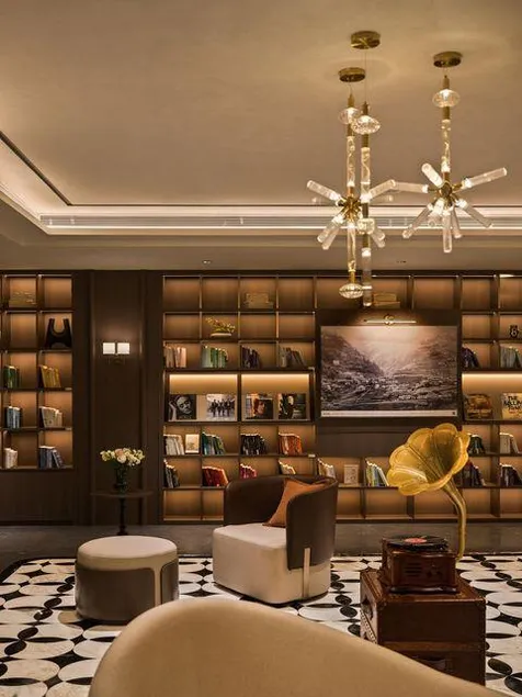 Atour Hotel Shanghai Bund Land Plaza - Image 1