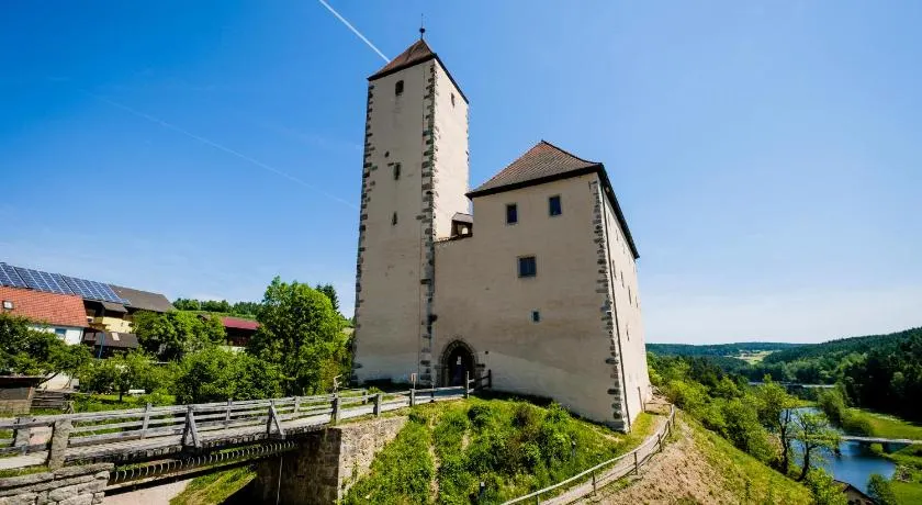 Jugendherberge Burg Trausnitz - Image 1