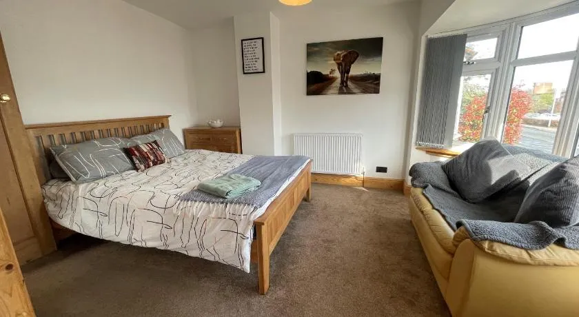 45 Mold Road - Image 1