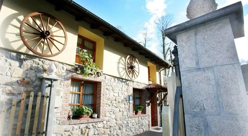 Apartamentos Rurales Villa-García - Image 1