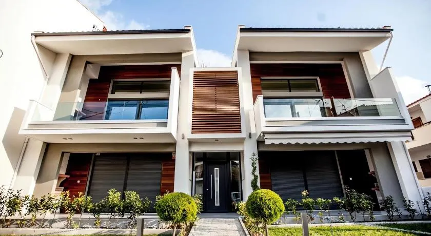 Aleksia seaside deluxe apartment - Image 1