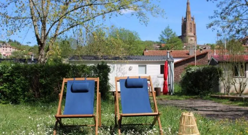 Mobil-home avec barbecue - Image 1
