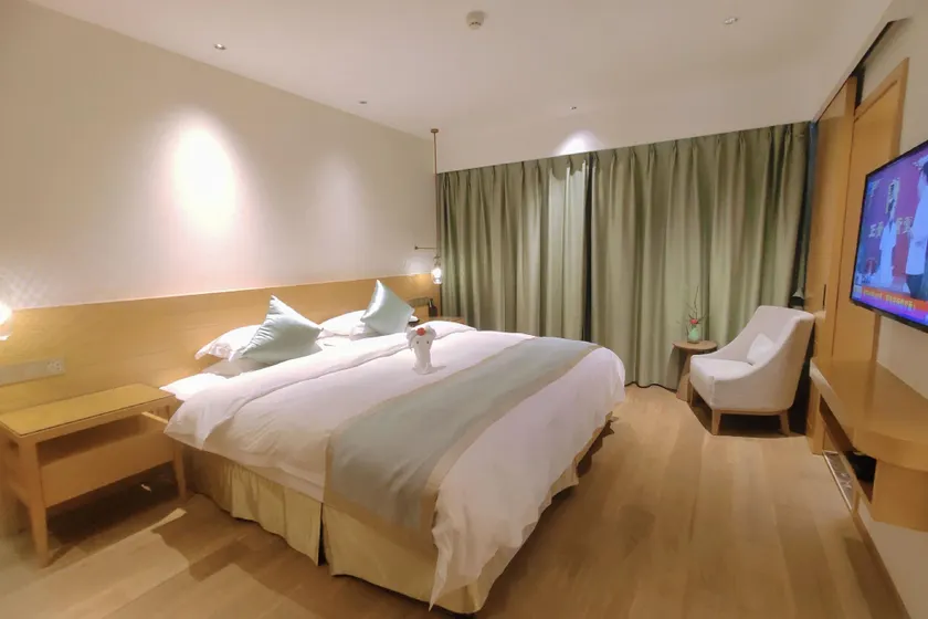 Quzhou Hotel Yingbin Building - Image 1