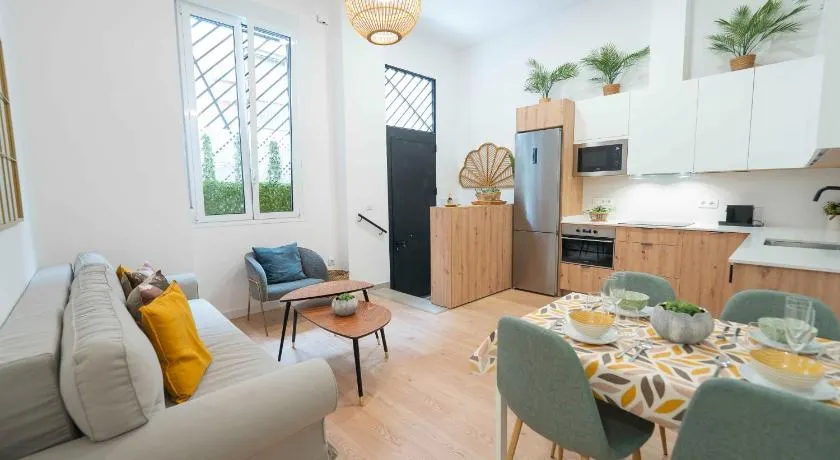 Apartamento a estrenar junto al centro de la ciudad - Image 1